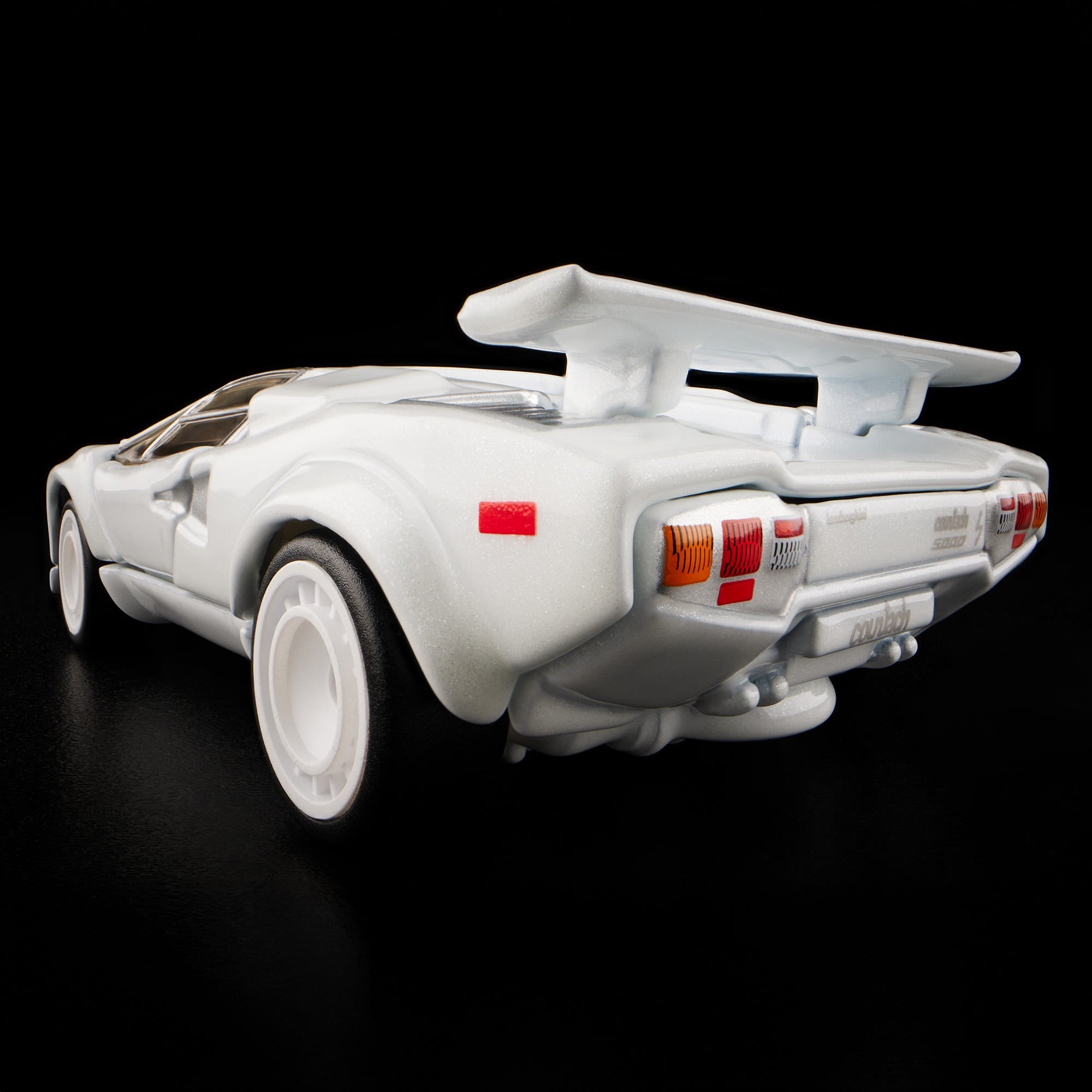 RLC Exclusive 1982 Lamborghini Countach LP 500 S