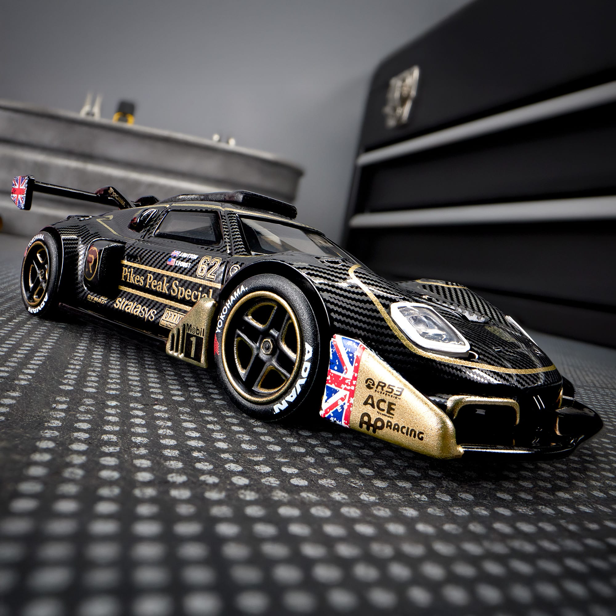 Hot Wheels Elite 64 Radford Type 62-2 Pikes Peak